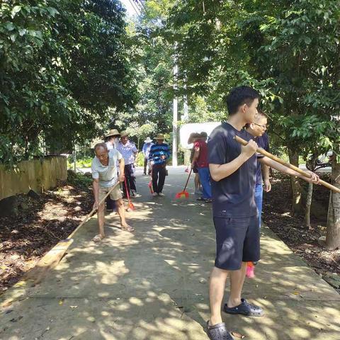 2021年7月份调南村委会人居环境卫生整治