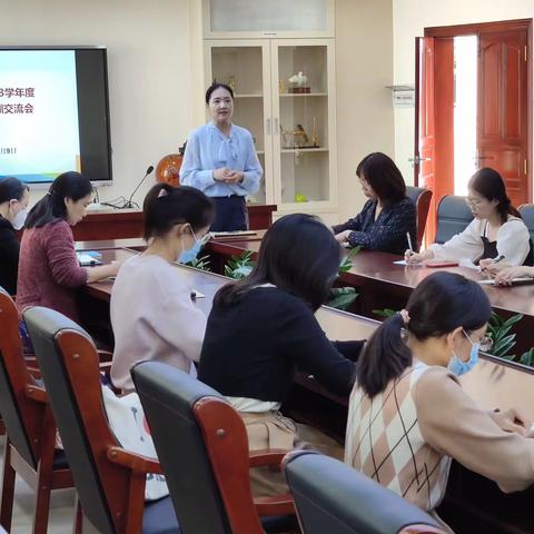 共享交流  共同成长——海口市第二十五小学新教师交流会