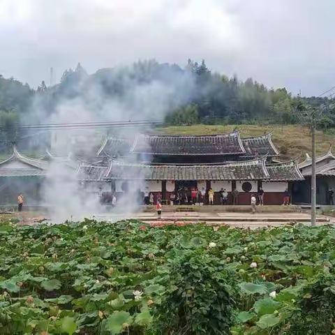 龙章堂中元节祭祖典礼暨金秋奖学与龙章刘氏家风家训馆开馆仪式