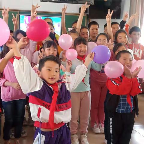 纳林套海学校“欢乐童心  放飞梦想”庆六一系列活动