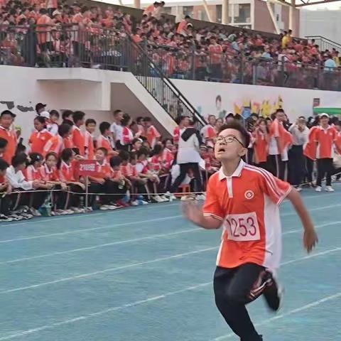 奔跑吧！2112班的少年们🏃‍♀️🏃