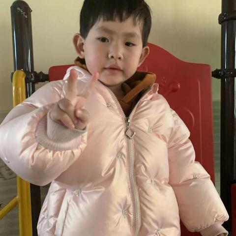 欢迎孙雨熙小朋友