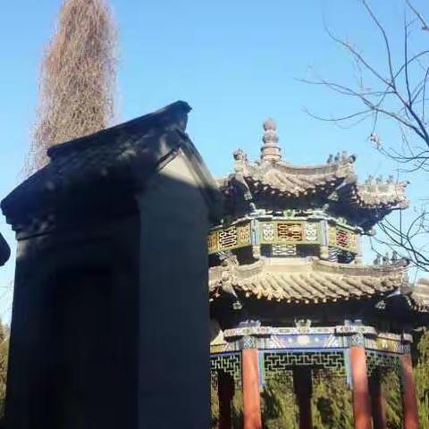                大黄村十里铺赵廷贵“拾金不昧”获赠匾的故事