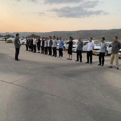 责任重于泰山   安全伴我同行