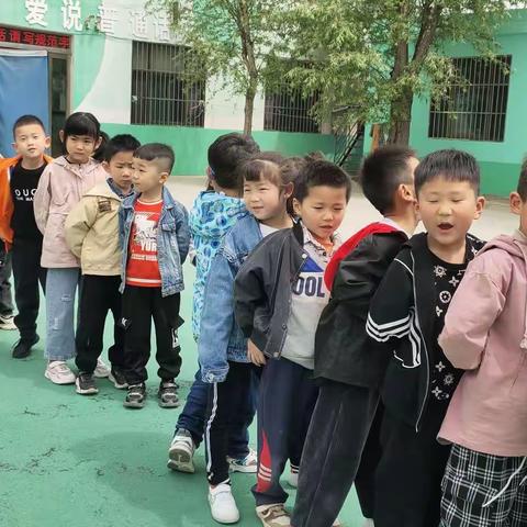 好孩子幼儿园大三班小朋友快乐的一周