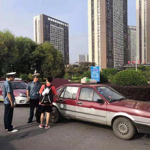 市运管局会同交通音乐广播赴校园实地采访