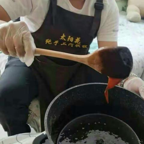 小王纯手工制作阿胶糕