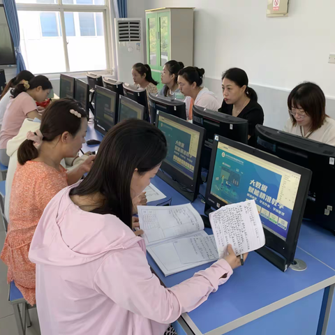 智慧教学 靶向施策-----       徐州市王杰小学 十六进制培训会