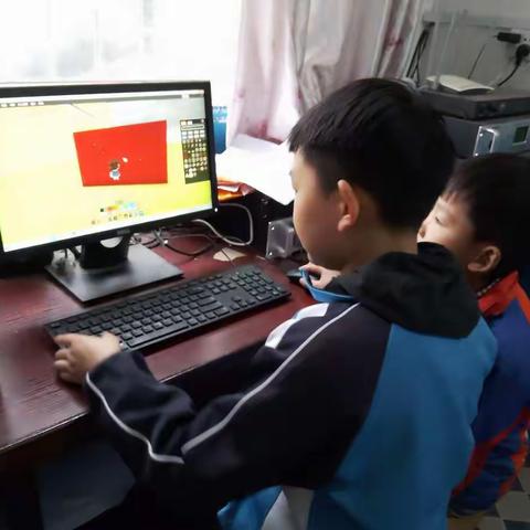 西簧乡卧龙岗中心小学德育社团开团了！！！