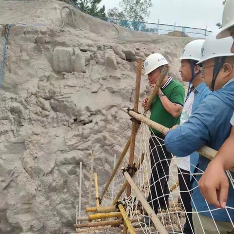 县水务事务服务中心对新竹供水项目厂区进行安全生产检查