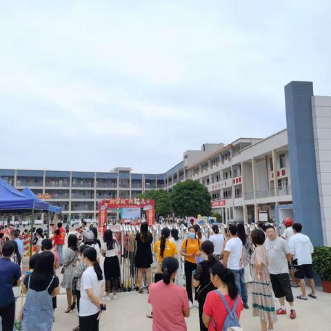 初秋相见 最美开学季——2022-2023学年第一学期连州镇中心小学开学典礼