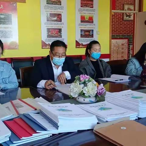 学思践悟二十大 砥砺奋进新征程          ——祖山兰亭中学开展读、写、讲、评、论二十大精神系列活动