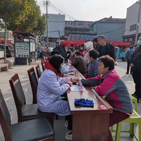 桑梓店街道联合山大二院开展便民义诊活动