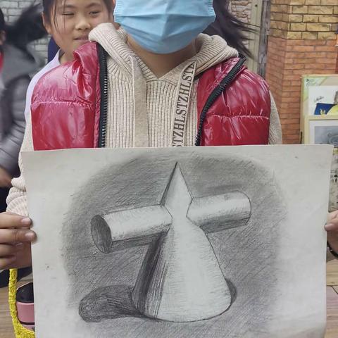 一诺龙泉西校 五年级素描课堂