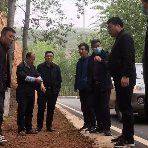 抢时间 赶进度 打造高质量路域环境 陕州区干线公路再次调兵添将
