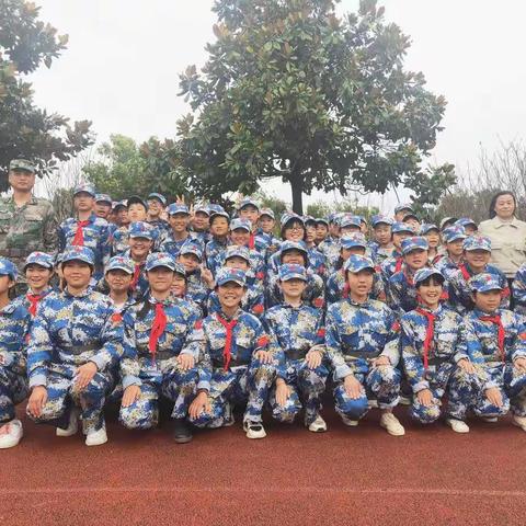 以军训之名，践少年之行——付家寨小学2021秋季国防教育军事训练活动圆满结束