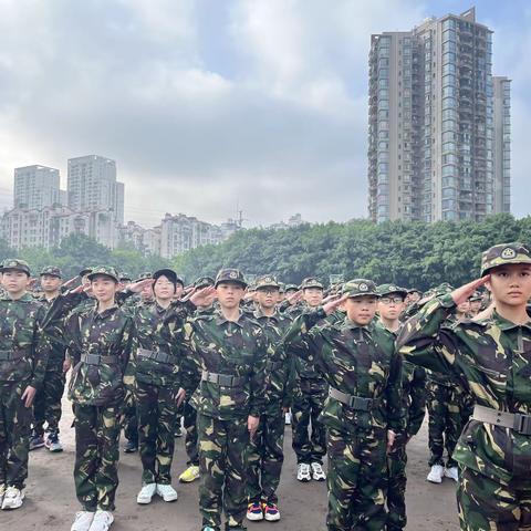 入学进阶，为新生润染成长底色丨规范教育纪实第四天