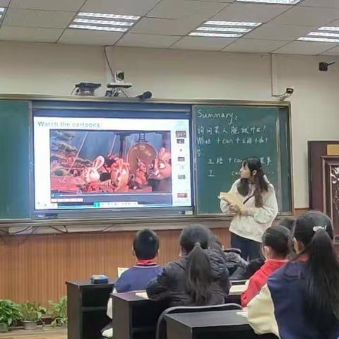 “综合花开，异彩纷呈”龙华山小学青年教师比武大赛综合组