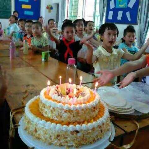 绥安中心学校的娃这样过“六一”🌹🎂