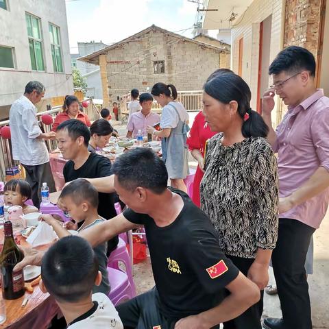 张海文江江水秀结婚3：喜宴