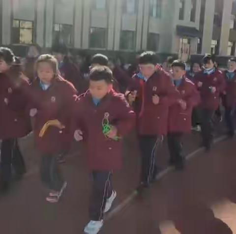 大成双语小学部三年级七班第十二周周分享