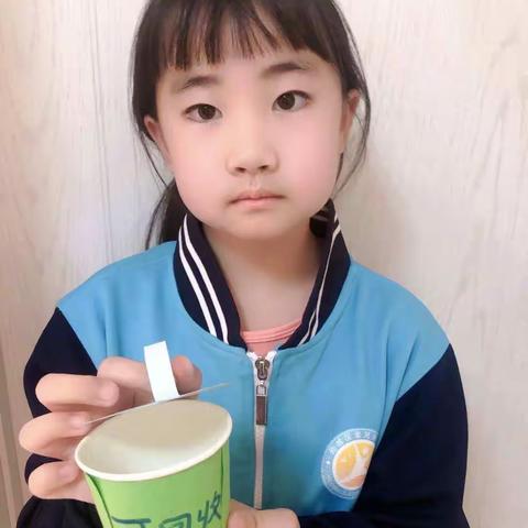 巧手在行动——爱民街小学二年级一班劳动实践纪实