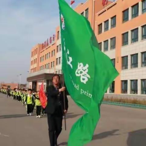 缅怀革命先烈  感恩幸福生活