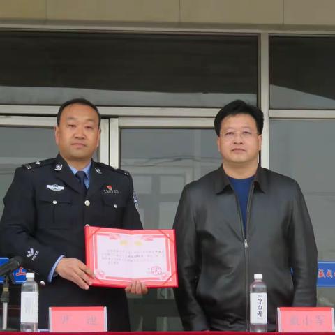 威戎派出所深入辖区学校开展“法治教育”宣讲活动