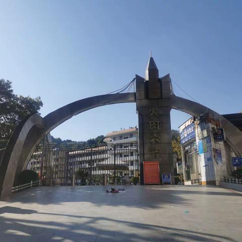 在这个依旧炎热的夏末～2202军训感悟集