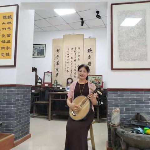 霜叶飞·落叶 ----邱金茹