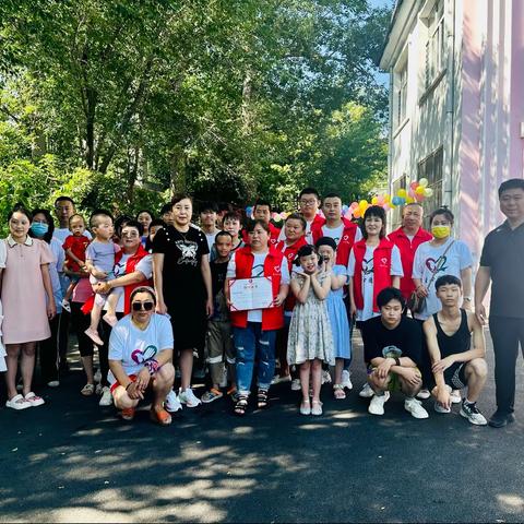 【民政牵挂·共护未来】双鸭山市爱心团队为市儿童福利院送温暖