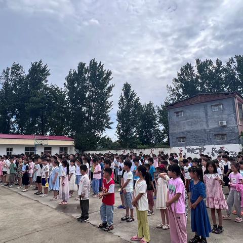 快乐散学礼，平安迎暑假——百尺寺小学暑假散学典礼暨安全教育活动