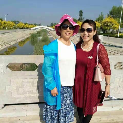 生态园区游玩採摘，姐妹们开心的载歌载舞😄😄😄