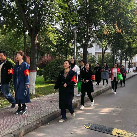 “不忘初心、牢记使命”——财局社区开展志愿服务活动