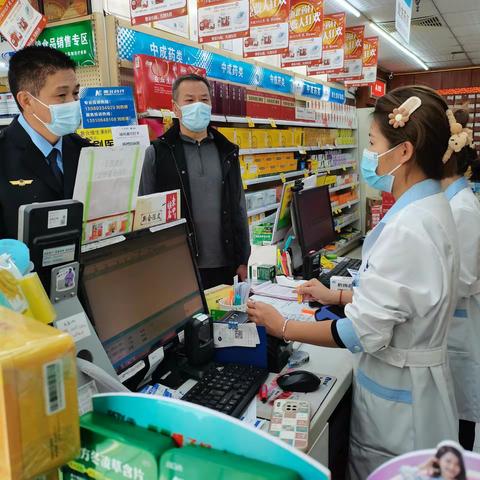 【罗湖局桂园所】罗湖局党委委员、二级高级主办洪伯明同志到桂园辖区督导检查疫情防控及创文工作