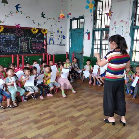 洞底幼儿园假期防溺水宣传