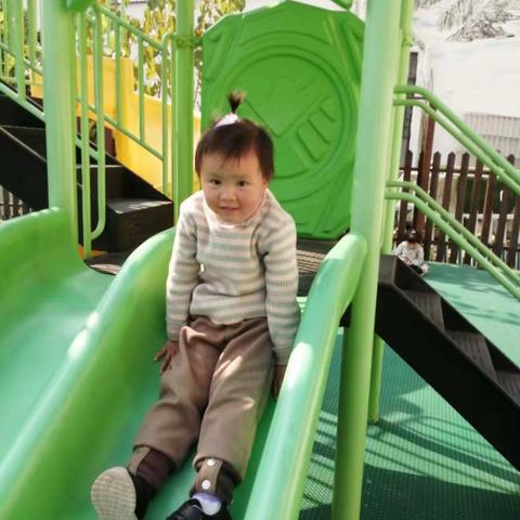 蒙正幼儿园小一班宝贝纪录片——任静怡