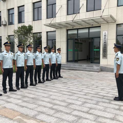 上栗县专业森林消防大队圆满完成按纲建队月考核