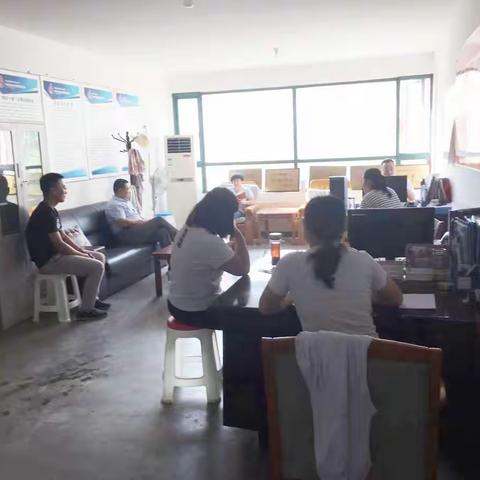 景和山庄社区召开社区建设交流会