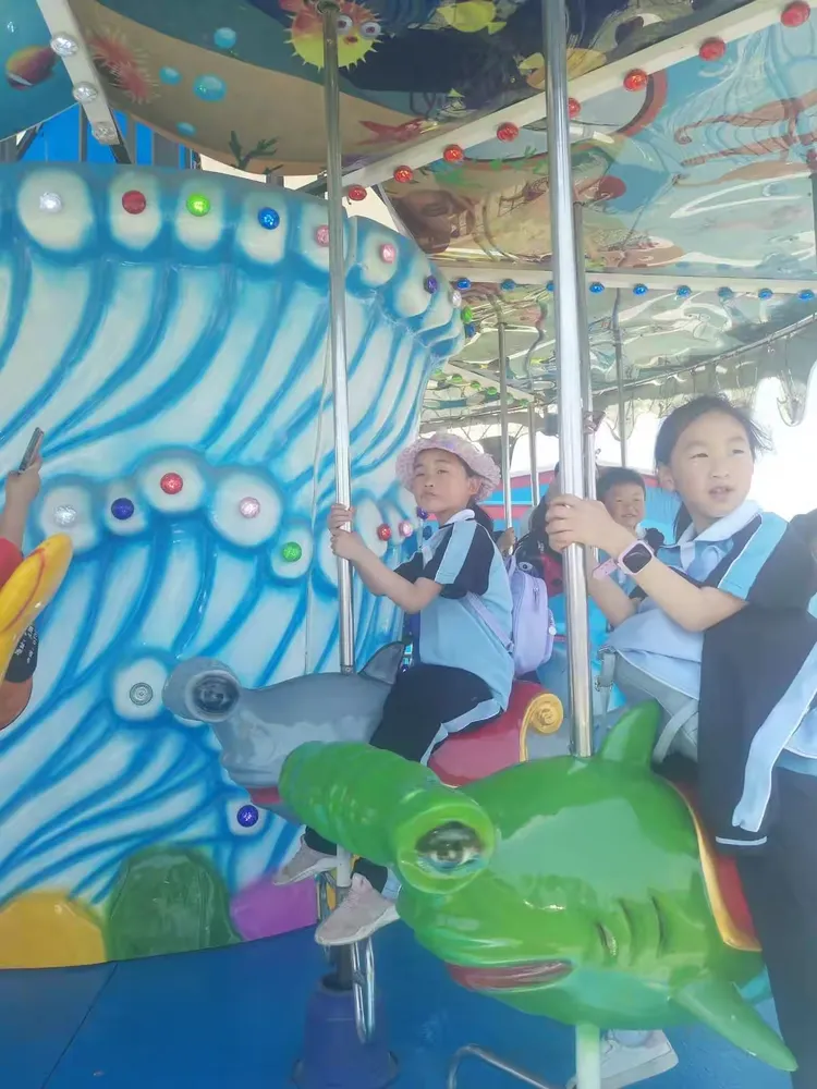 岳阳市经开区梅子柿小学春游活动