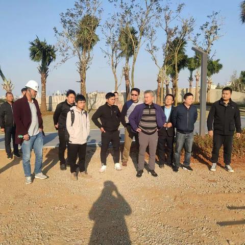 龙华区政府现场督导海口湾畅通工程(三期)建设管理工作