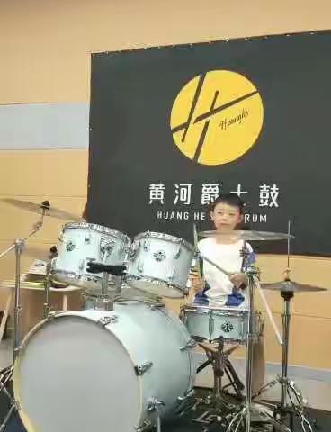 泾河新城县前小学二年级二班 石子涵