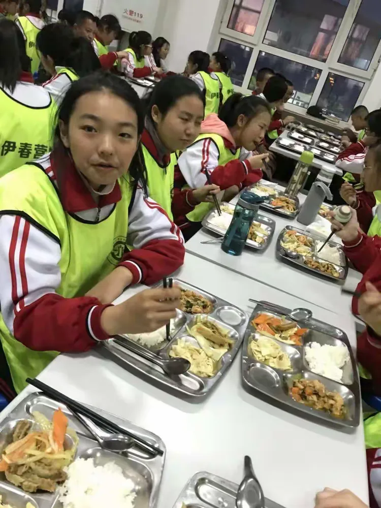 南岔县第二中学七年三班研学之旅day1