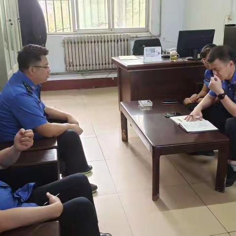 坚决落实会议精神，脚踏实地干好工作