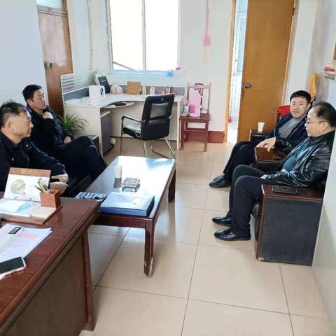 区局领导强力推进中队标准化建设工作