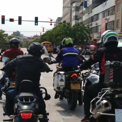 关于摩托车