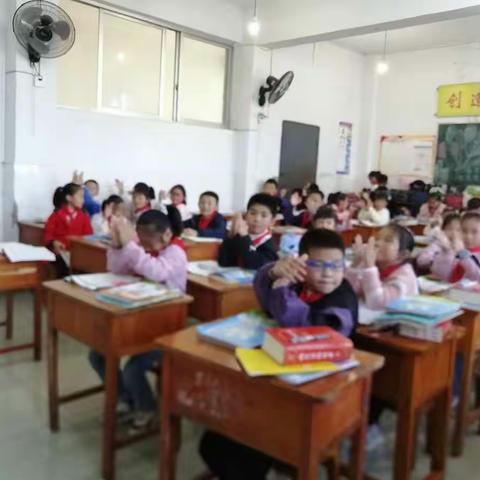 招堤一小四（1）班“经典读写”社团活动记录