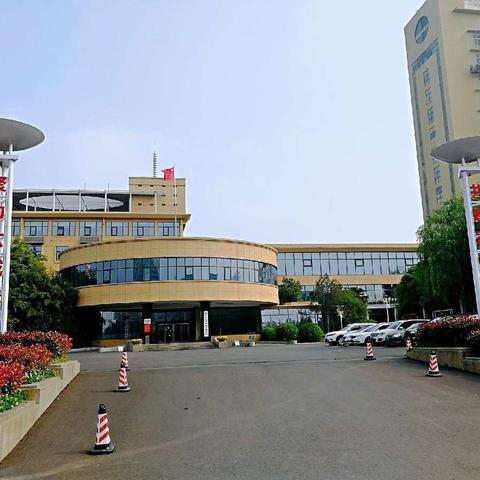 市住建局召开“六城联创”工作推进会对创建工作进行再安排、再部署