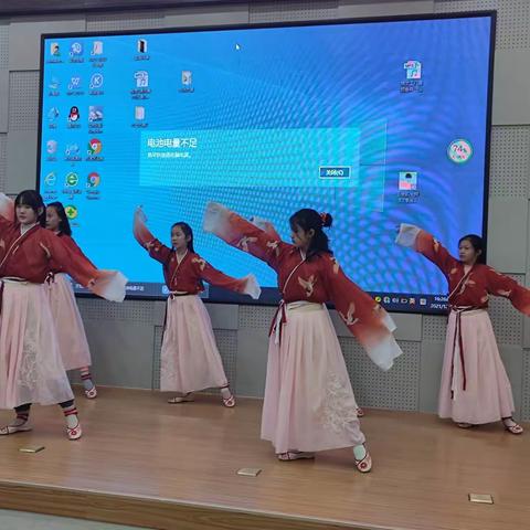 激扬青春，美丽校园------济宁市第十二中学第十一届艺术节