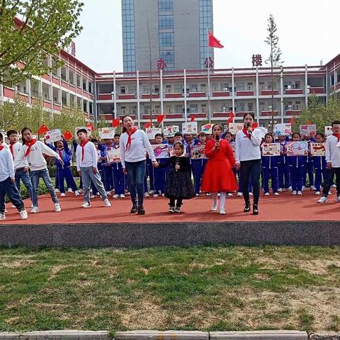 三四中队六一儿童节老师寄语